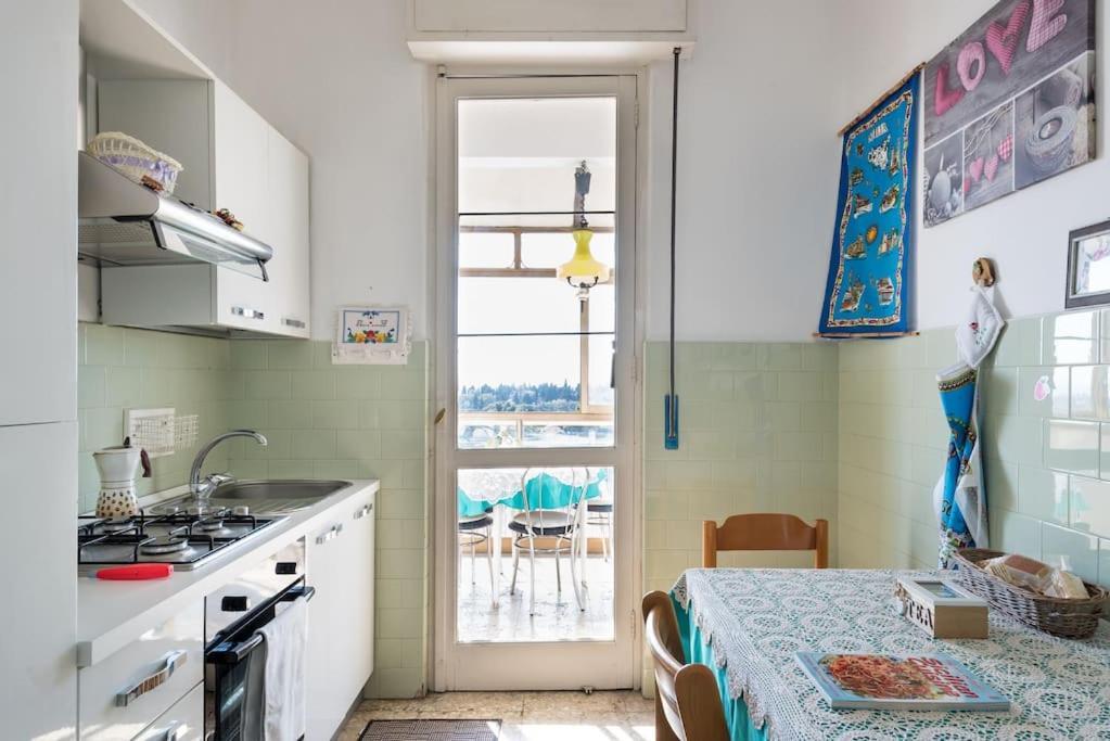 Top Floor Apartment Near Historic Fortino Catania Exterior photo