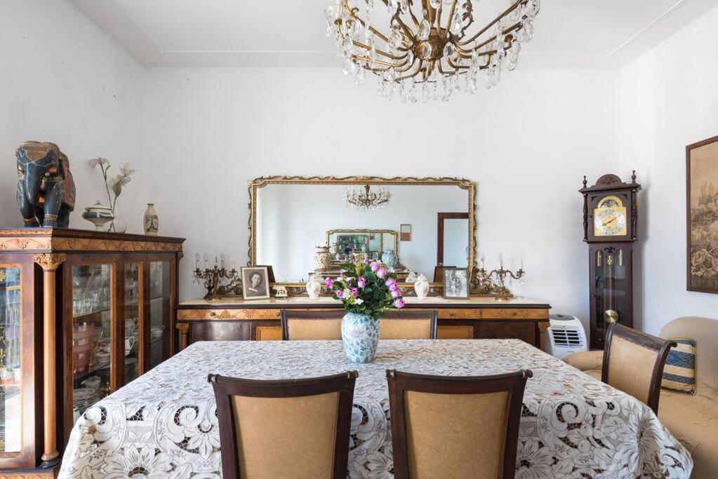 Top Floor Apartment Near Historic Fortino Catania Exterior photo
